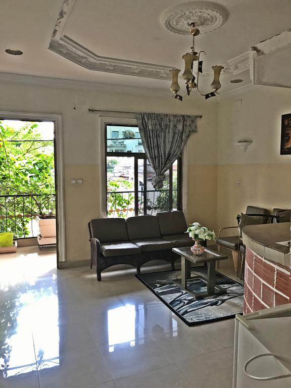 Appartements Chez Leoブラザヴィル エクステリア 写真